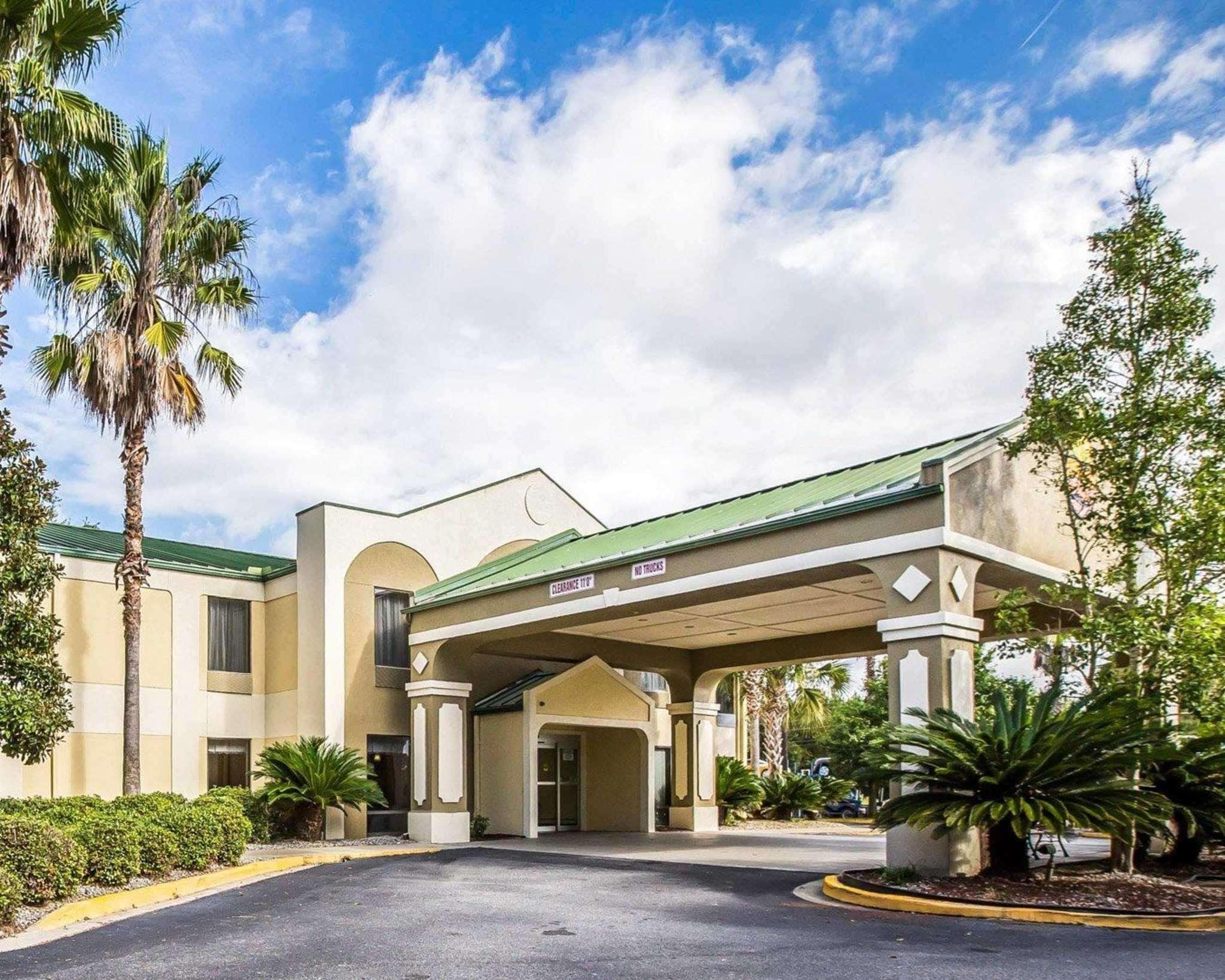 Quality Inn Darien-North Brunswick Zewnętrze zdjęcie